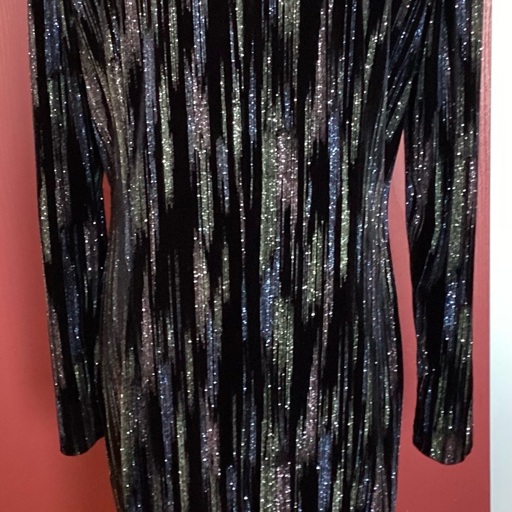 New Elegant Black and Silver Women's Dress - Picture 4 of 5